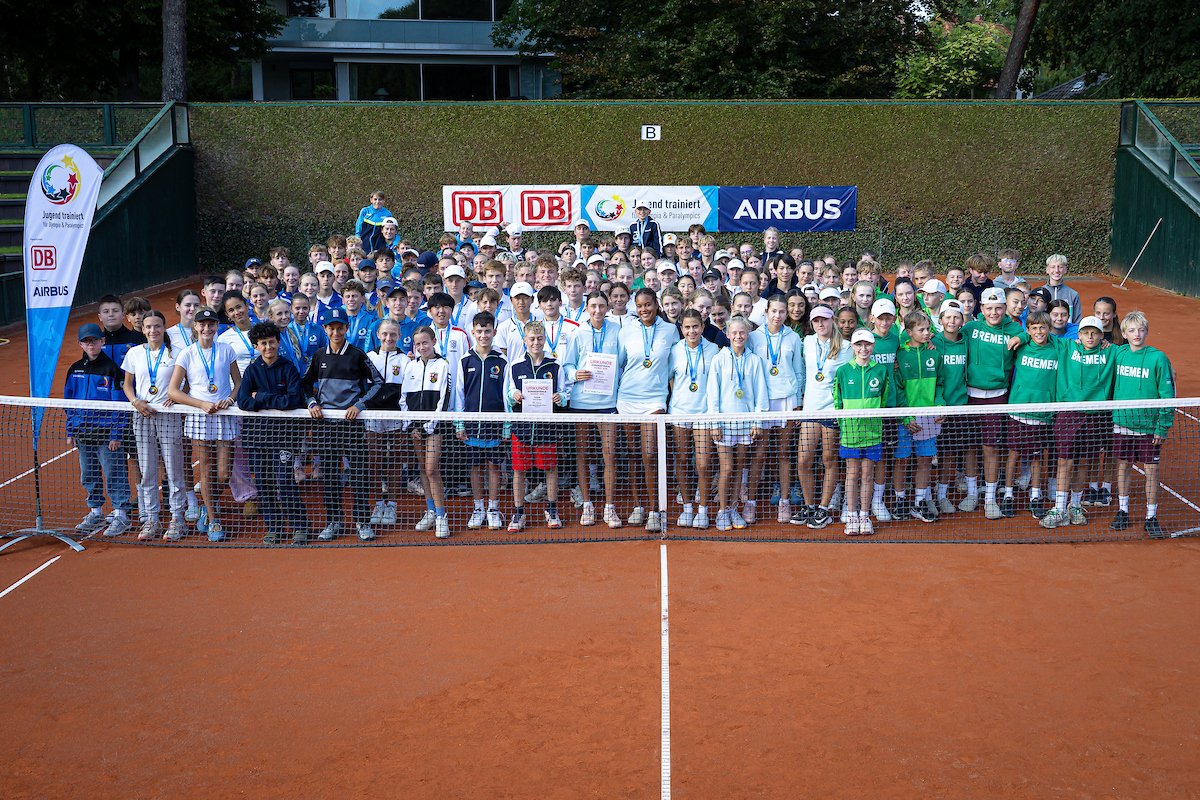 jugend trainiert für olympia herbstfinale 2026 (tennis), berlin, tc 1899 blau weiss berlin, 18.09.2026, photo shows alle siegerinnen und sieger 2026